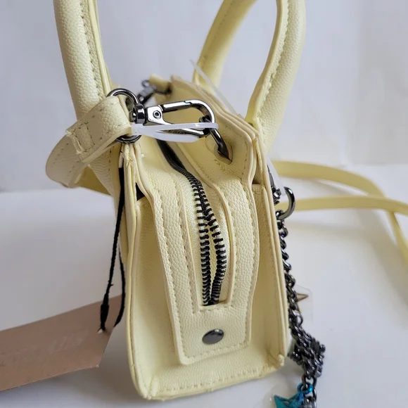 Steve Madden Women's Yellow Handbag with Star Charms NWT - Picture 5 of 16